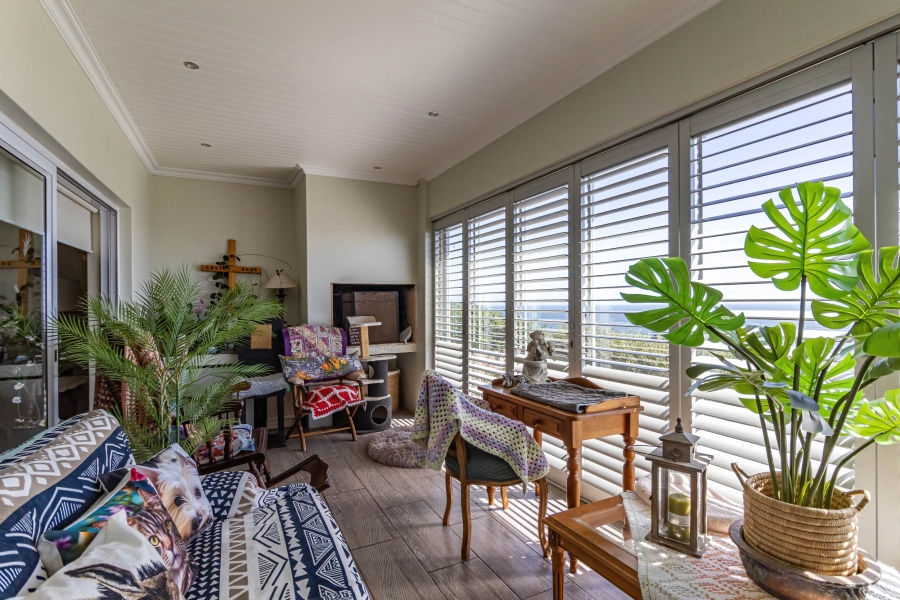 3 Bedroom Property for Sale in Yzerfontein Western Cape